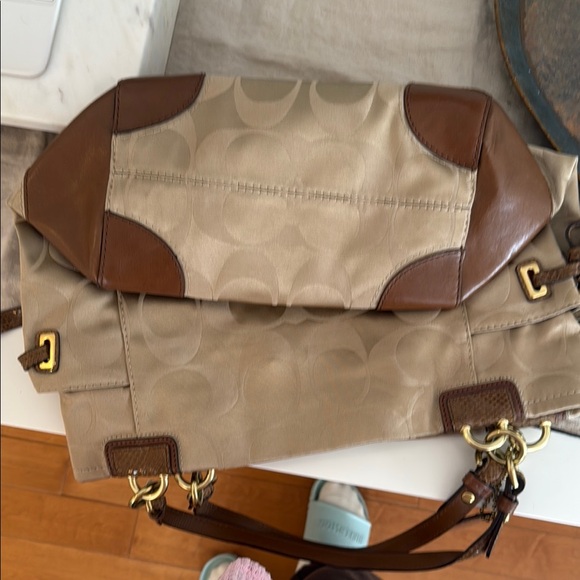 Coach Signature Beige and Brown Tote Bag - Picture 4 of 5